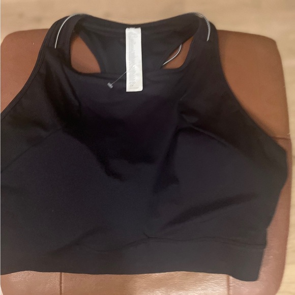 Fabletics High-Neck Sports Bra Size 3X | Black Racerback Activewear Top
⸻ - Picture 2 of 15